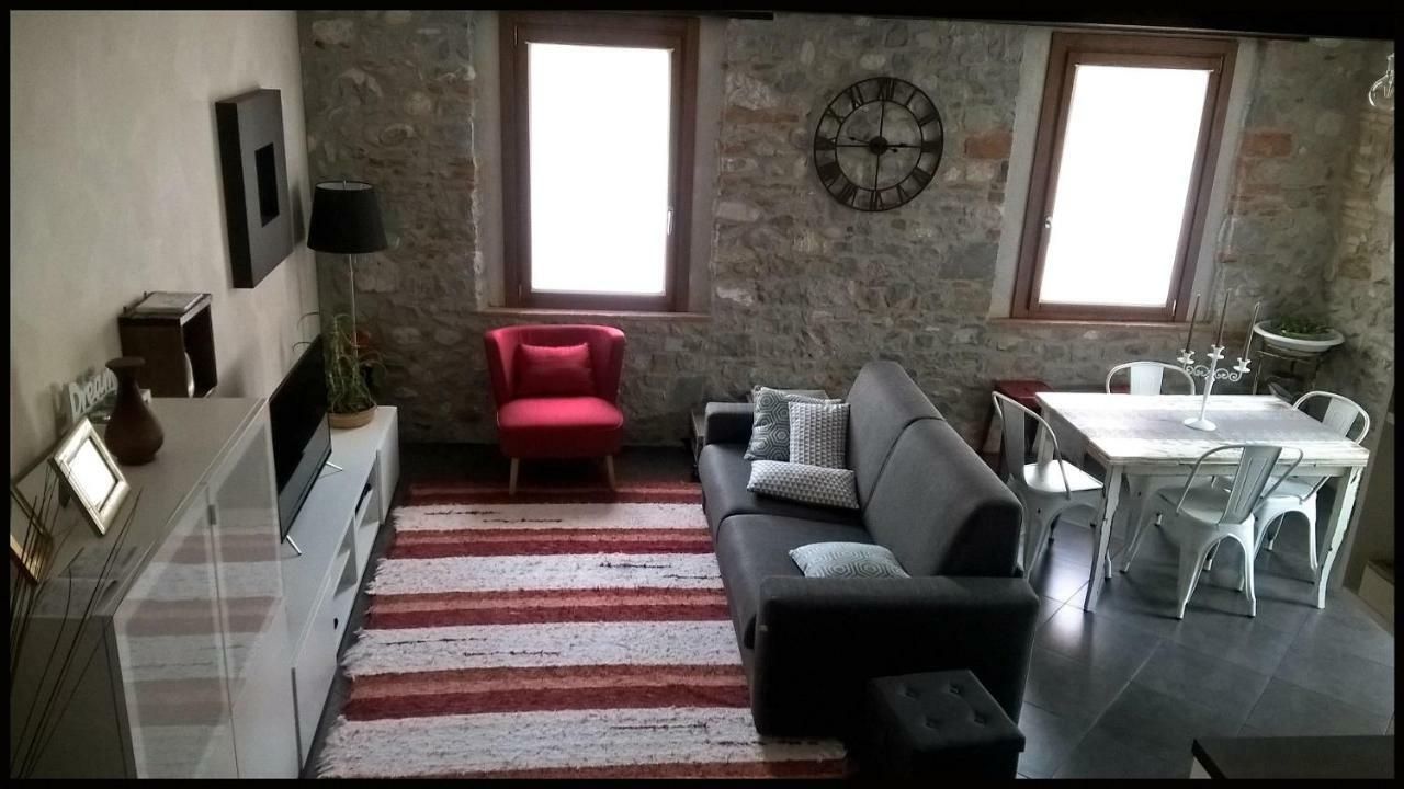Casa Vacanze Borc dai Cucs Faedis Exterior foto